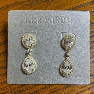 NWT Nordstrom brand earrings